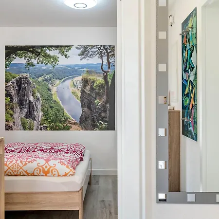 Apartament Marks - *